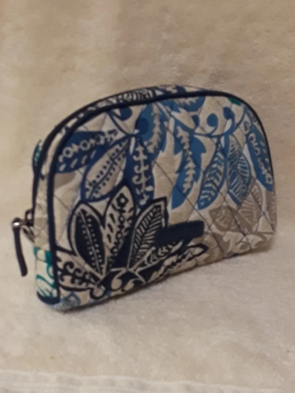 Cosmetic Bag Vera Bradley, Lined Interior, Quilted, Zip Top, Santiago Retired